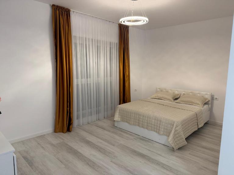 Satina Garden - B&B Craiova