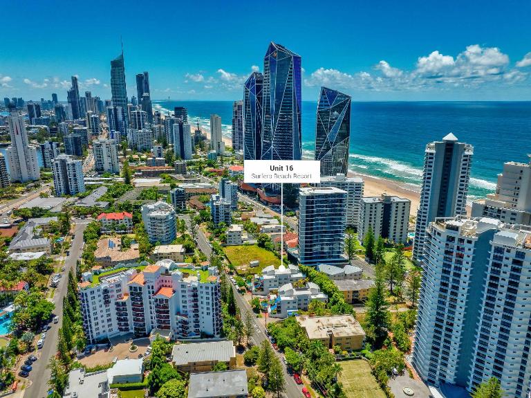 Dual Level Rooftop Terrace Sea Breeze 2 carparks - Ferienwohnung Gold Coast