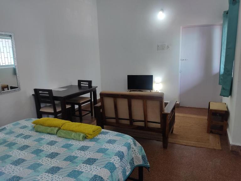 Cinnamon Home Stay - B&B Benaulim