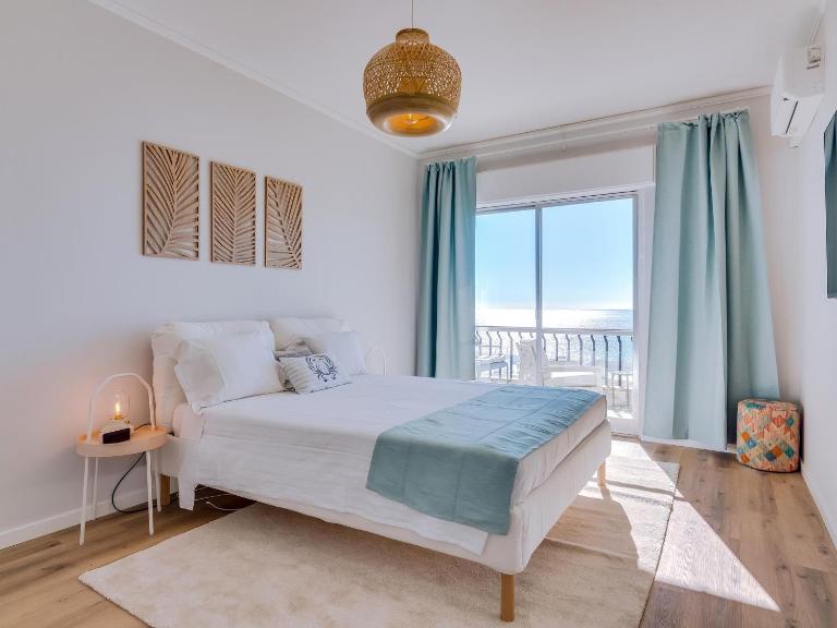 Apartamento Vida Pura com 2 quartos e vista mar - B&B Quarteira