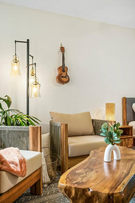 Romantic high end Studio w/AC, Pool, Hot Tub - Ferienwohnung Princeville