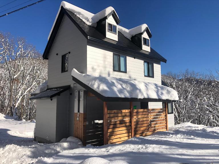The Summit Chalet - B&B Hakuba