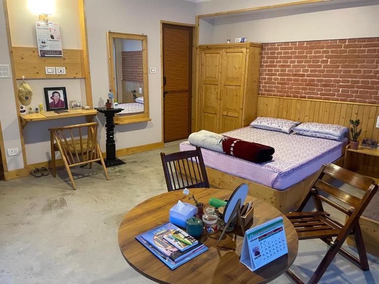 Nagadesh Stay - B&B Ṭhimi̇̄