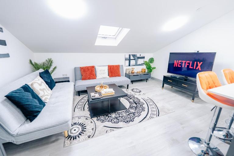 3 Bedrooms Luxury Apartment with Free Street Parking and Fast WiFi - Ferienwohnung Cardiff