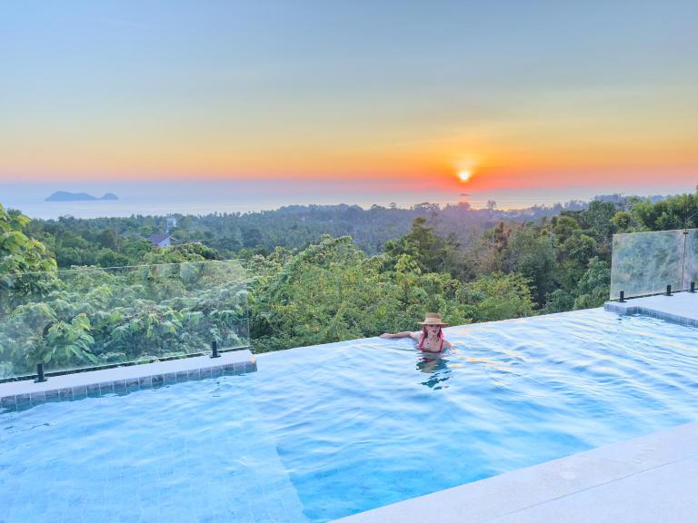 Anora Villa Sunset View 3BR - B&B Koh Pha Ngan