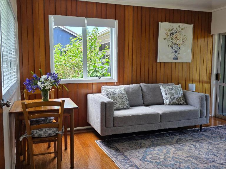 Fletcher Christian Apartments - Isabella Suites - B&B Burnt Pine
