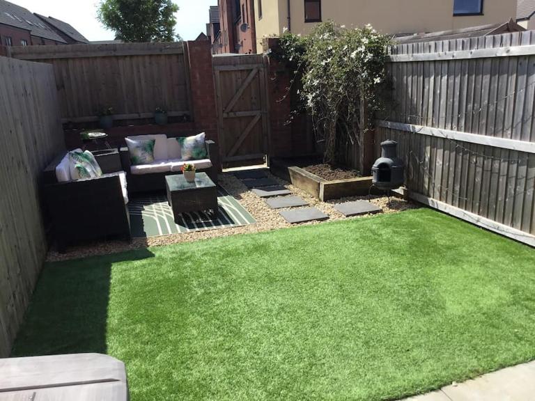Coastal Comfort - Two Bed Terrace on Barry Island - B&B Barry