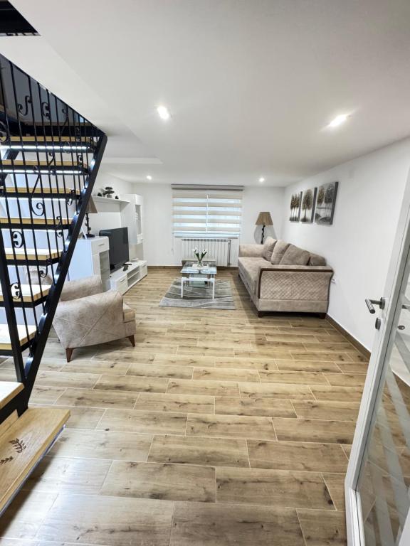 Urban Duplex - B&B Belgrado