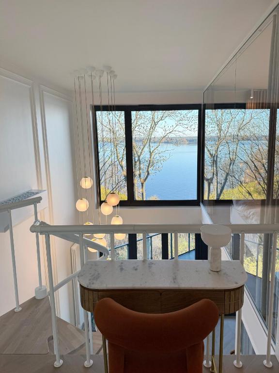 Zegrze Lake Apartament przy Narwi LEKKO z sauną - B&B Zegrze
