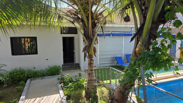 Villa Massai avec piscine au cœur de Saly - B&B Sali Niakhniakhal