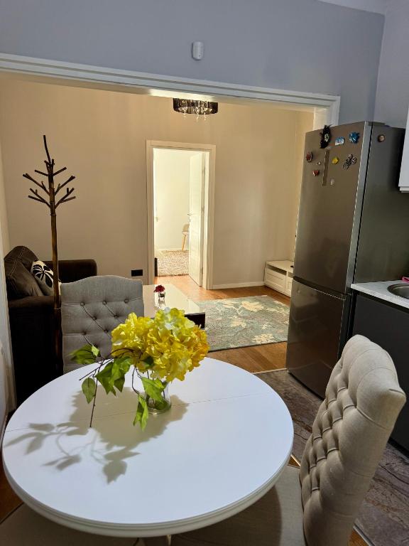Central Elegance NDK 3BDR - B&B Sofia