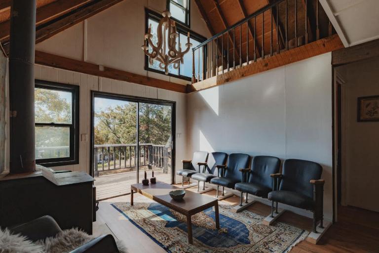 Secluded rustic 3-bedroom cabin on private land - B&B Miramonte