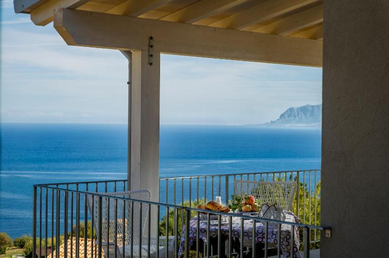Villa Rosaria vicino la Riserva dello Zingaro - B&B Scopello