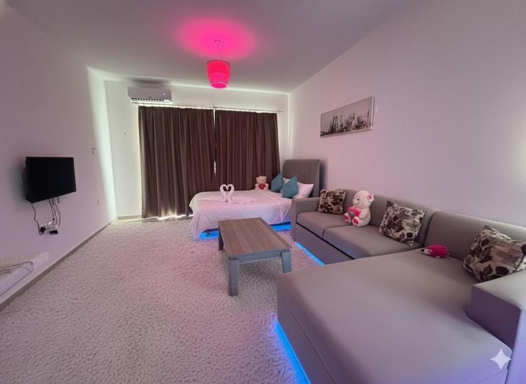 Hotel apartment studio - B&B Derýneia