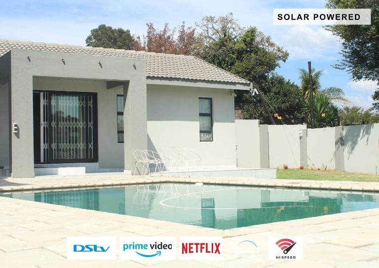 Eunathi Cottage - B&B Johannesburg