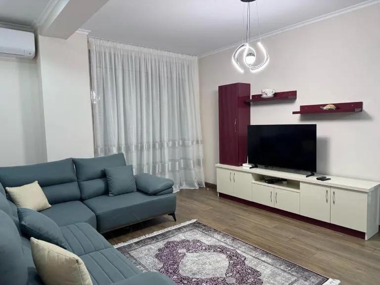 CityLights Apartment - B&B Korce
