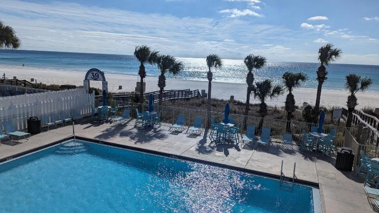 Double Take! Renovated Vacation Home - B&B Panama City Beach
