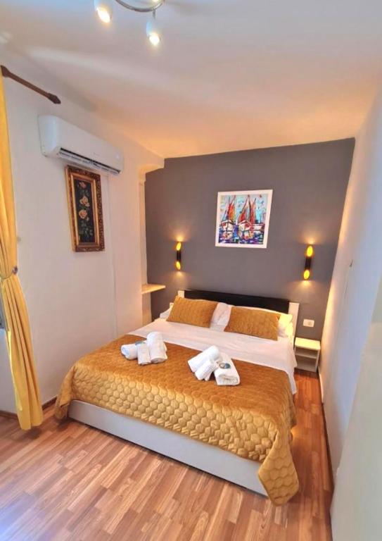 INCHY ACCOMMODATION - Deluxe Rooms & fully equipped kitchen in Diocletian's Palace - Chambres d'hôtes Split