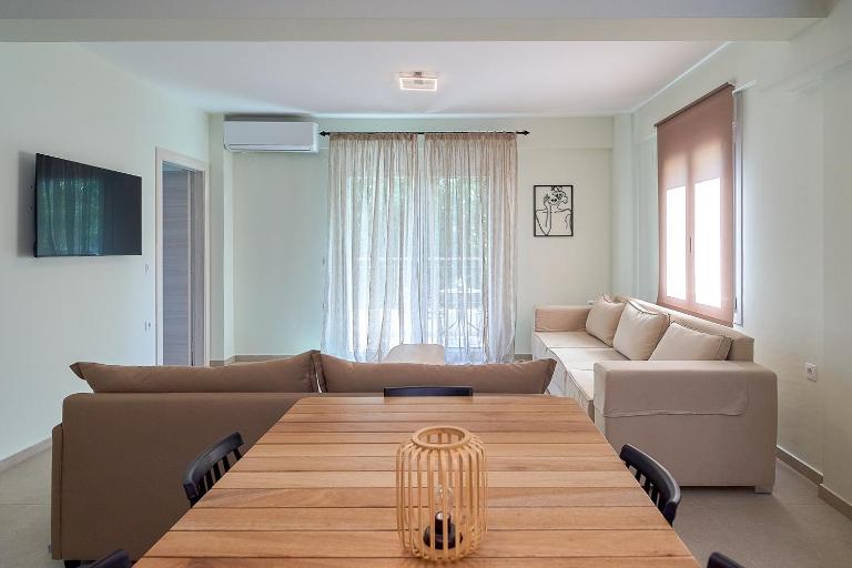 Zoe's Luxury Apartment - B&B Xánthi