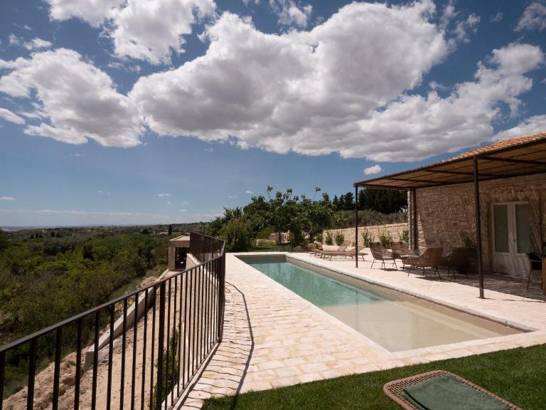 Chaza- Casa di Pietra - Chambres d'hôtes Chiaramonte Gulfi