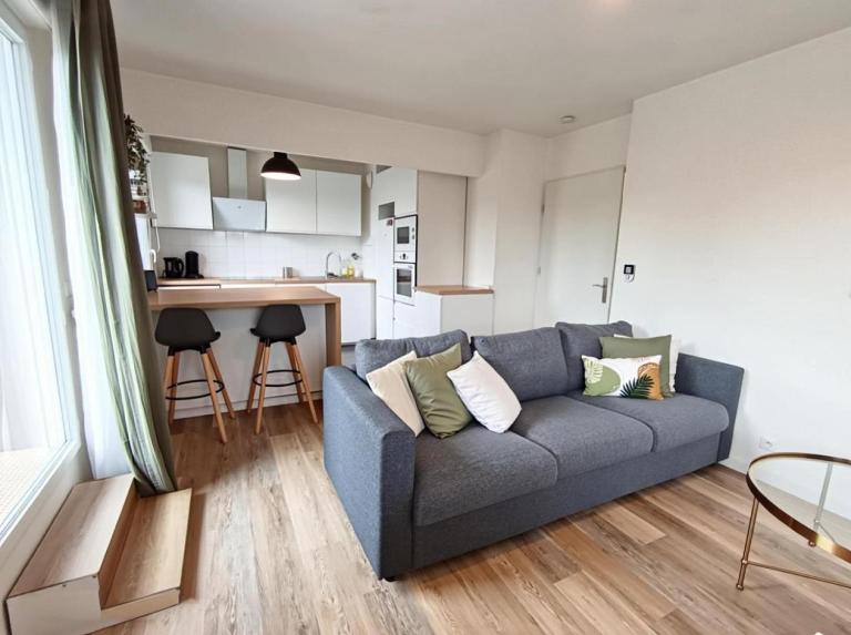 Escale horizon 2 bedroom apt near Orly airport - B&B Athis-Mons