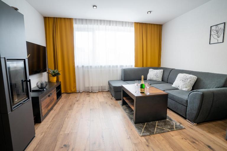 Apartmany ROSTER - Bed and Breakfast Liptovský Mikuláš