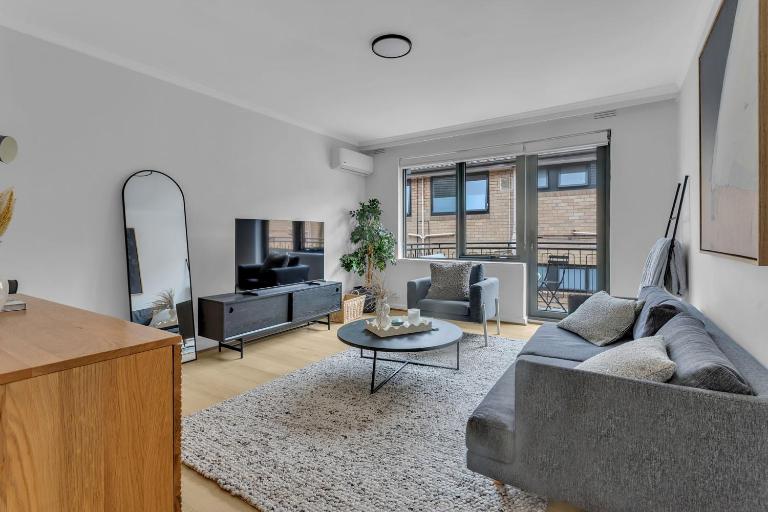 Barkly St Kilda Modern Escape by Ready Set Stay - B&B Melbourne