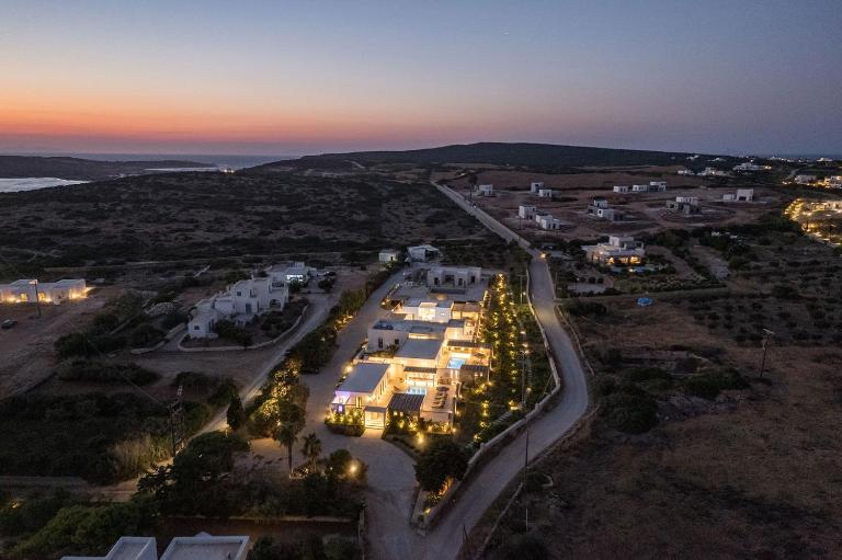 Noble Pearl Villas Paros - B&B Santa Maria