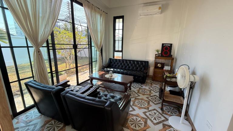 Home No 5 - B&B Ratchaburi