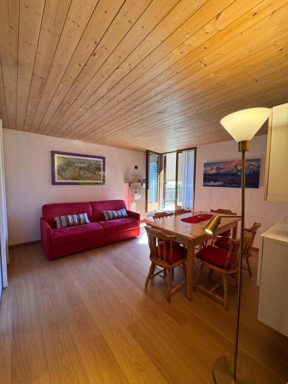 Chalet Campiglio Alpin View - Guardabassi Collection - Bed and Breakfast Madonna di Campiglio