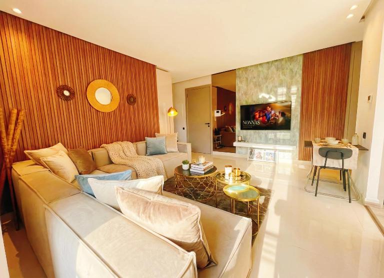 Maya Suites - Seaside Luxury Apartment - Ferienwohnung Casablanca