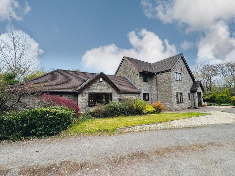 Carreg Llwyd - B&B Caerphilly