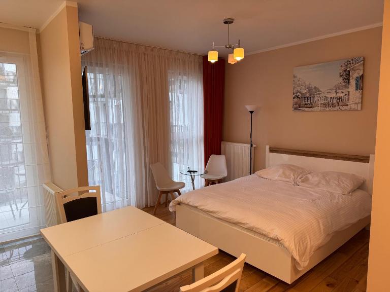 Apartament Garbary 84 parking free - Chambres d'hôtes Poznan