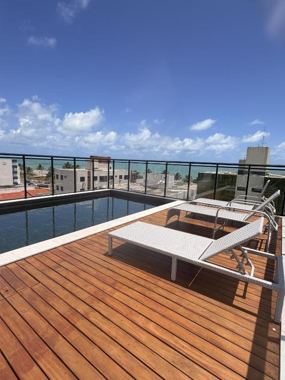 Flat Novissimo ,100M mar , praia Intermares, acomoda ate 4 pessoas - B&B Cabedelo
