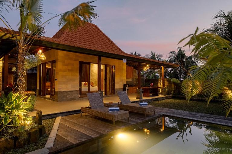 Agrapana Ubud Villa - Bed and Breakfast Ubud