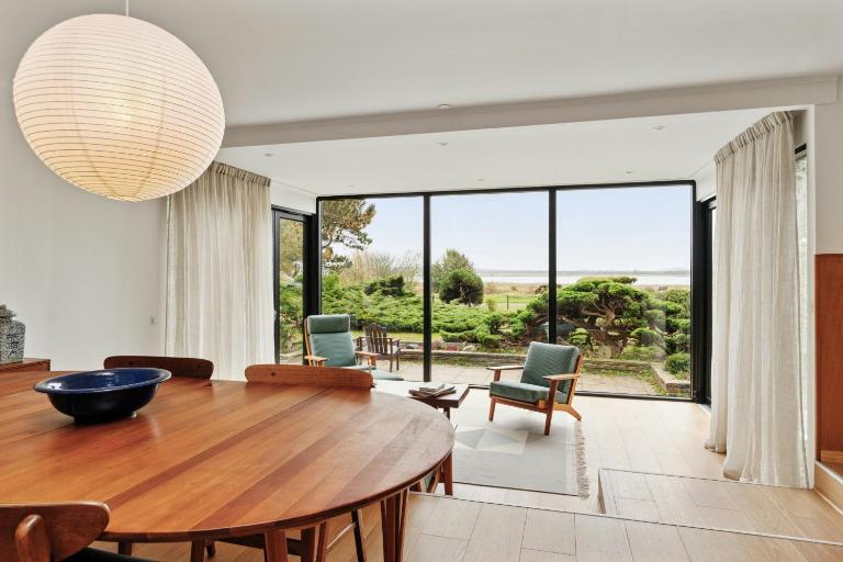 70S Holiday Home With Views Of Vesterlyng - B&B Føllenslev
