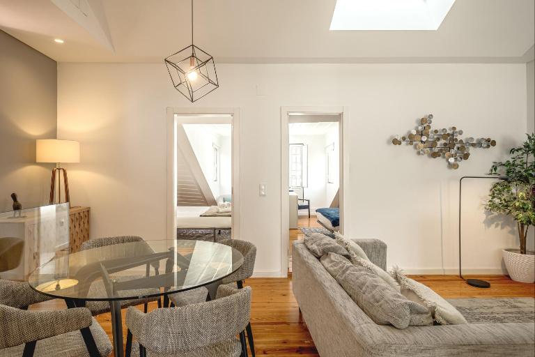 São Bento Modern by Homing - B&B Lisbon
