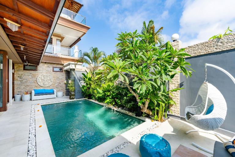 Ocean Golf Rubi Villa by Nagisa Bali - B&B Nusa Dua