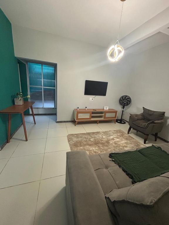 Casa Espaçosa - Caminhe até a Orla de Atalaia 650m - Chambres d'hôtes Aracaju