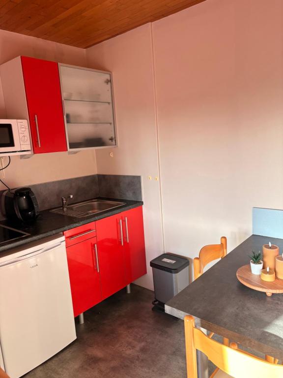 Studio - Ferienwohnung Pleuven