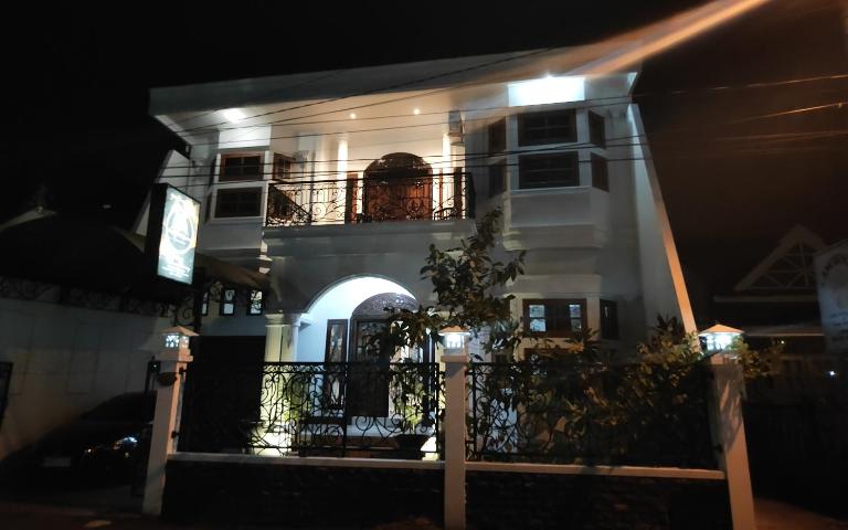 Omah Tirtodipuran - B&B Yogyakarta