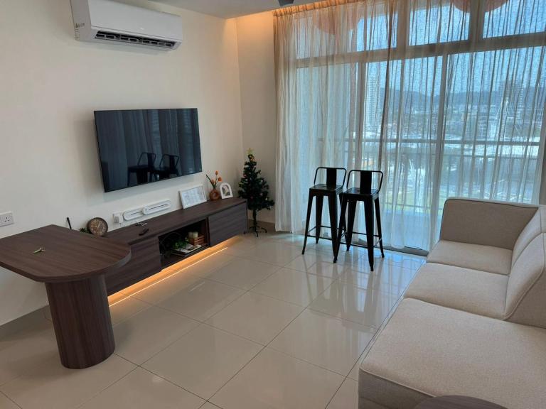 Domuss Guesthouse- 4B3B Tunas - Chambres d'hôtes Bayan Lepas