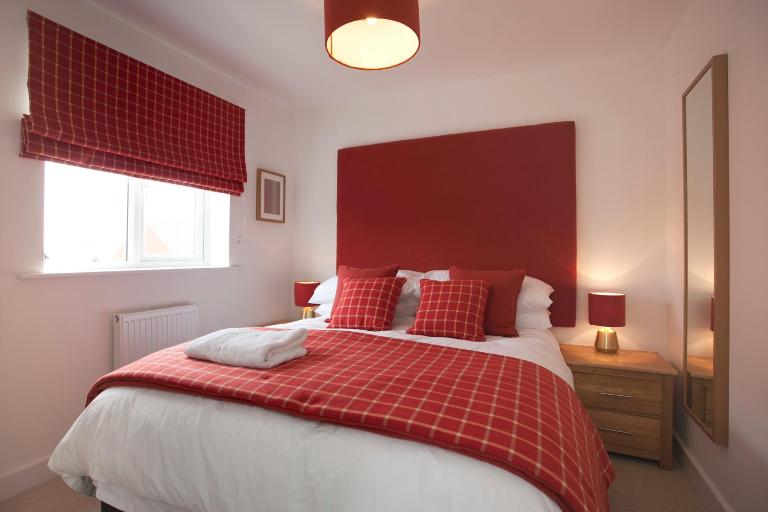 DBS Serviced Apartments - The Mews - Chambres d'hôtes Castle Donington