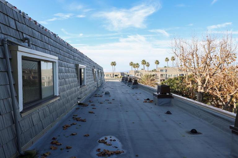 Oceanside Beach Condos - B&B Oceanside