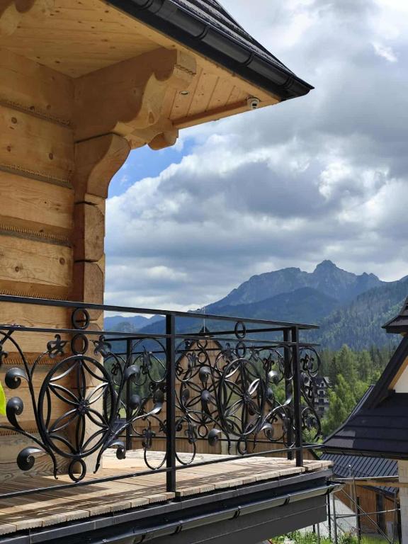 Modrzewiowa Chata - B&B Kościelisko