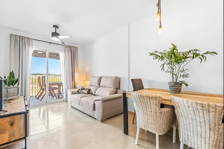Ático Condesa con terraza y piscina cerca Playa La Llana - Chambres d'hôtes San Pedro del Pinatar