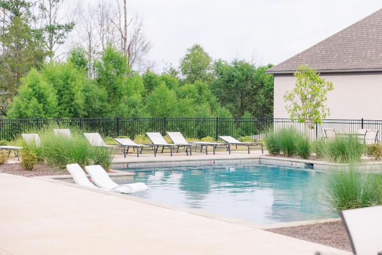 Ole Miss Stay 3BR Ensuite Pool 5 Min to Grov - Ferienwohnung Oxford