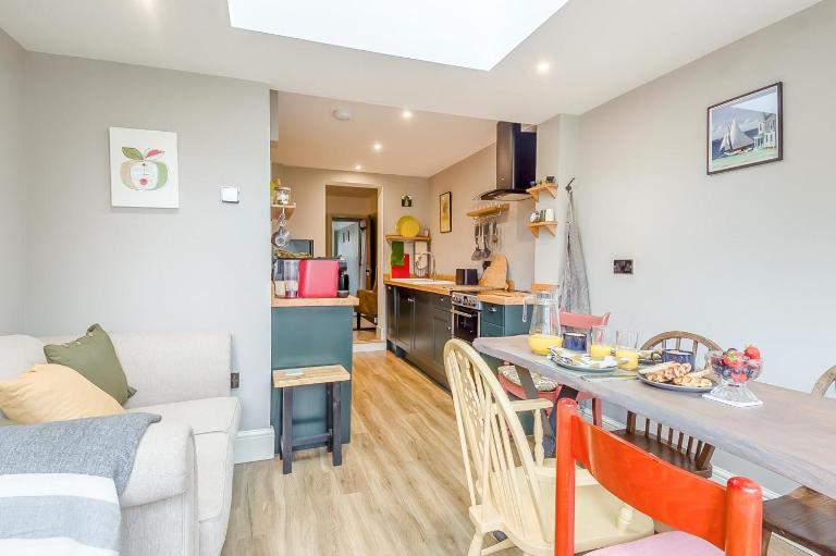 2 Bed in Pakefield oc-p32922 - Bed and Breakfast Lowestoft