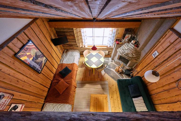 Ski-inn kelohuoneisto Pyhätunturissa - B&B Pelkosenniemi