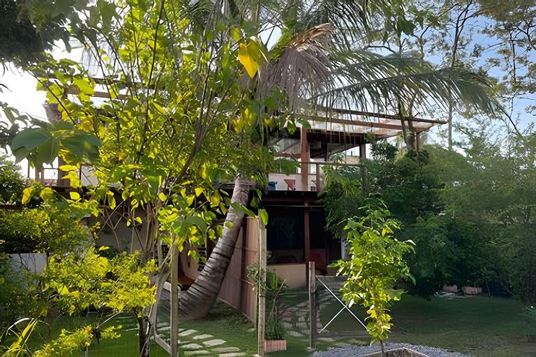 Viver a Ilha – Casa 4 Quartos a 250m do Mar - Ferienwohnung Ilhabela